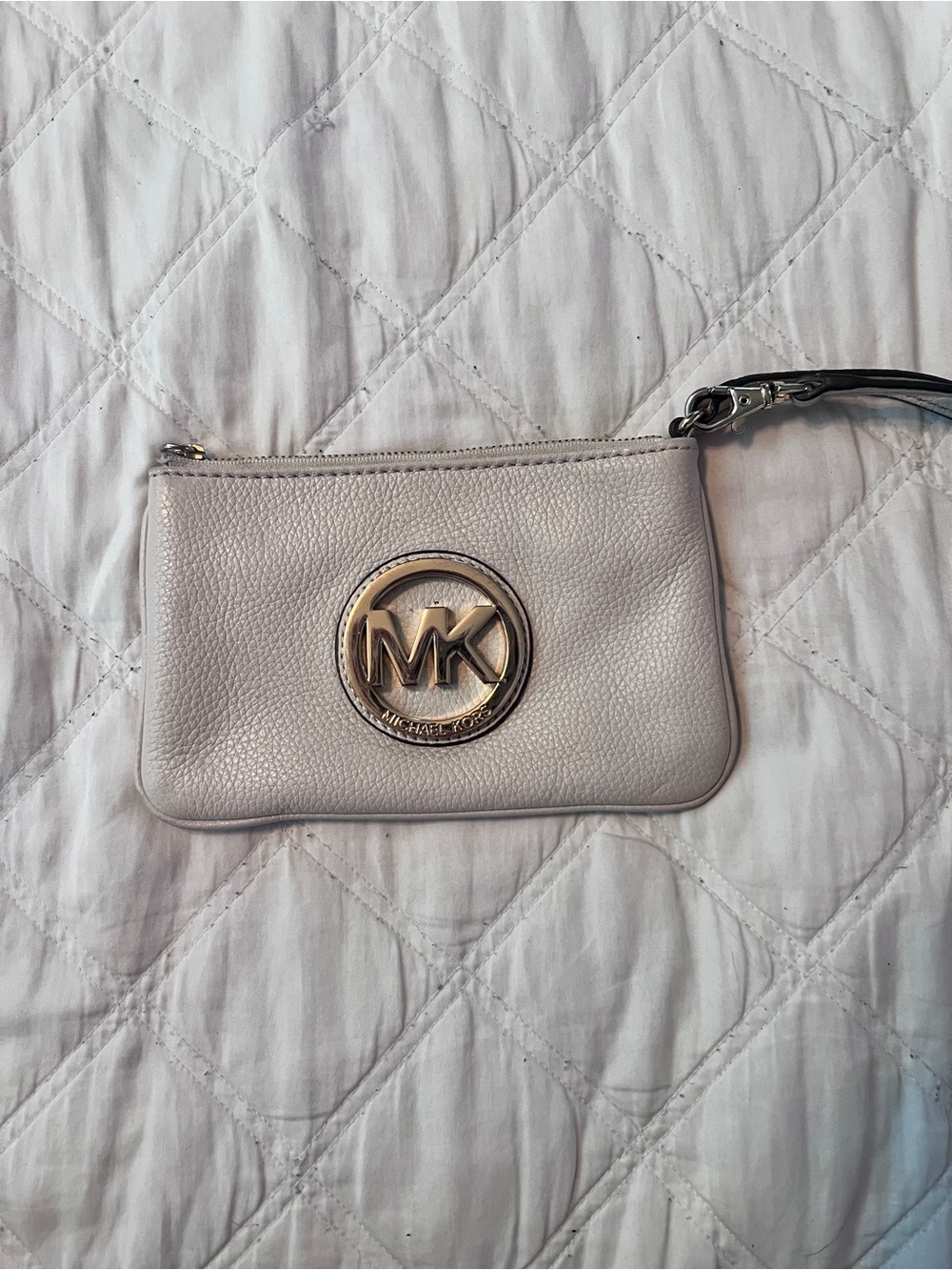 Michael Kors Pebbled Leather Wristlet in Cream w/ Gold Hardware